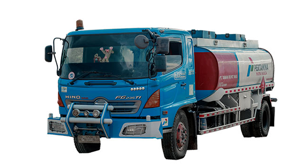 truk-tangki-12000-liter